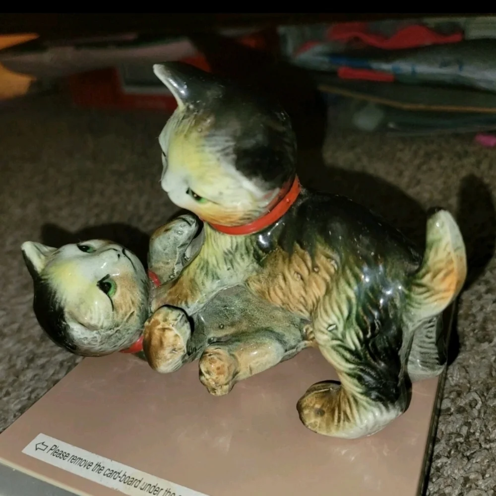 Vintage Mojalica Ceramic Cat Figurine with Red Collar Kittens Playing